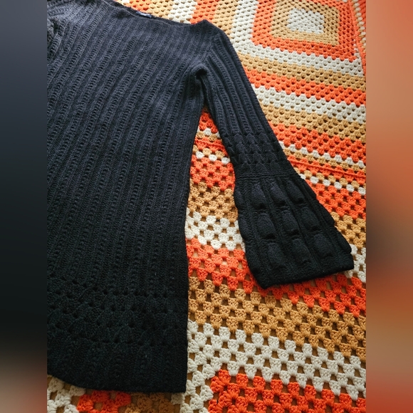 100% Cashmere Magaschoni Ribbed Knit Black Sweater Dress with Bell Sleeves - Picture 2 of 13